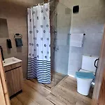 Chalet Adega Do Capitao Piedade (Azores)
